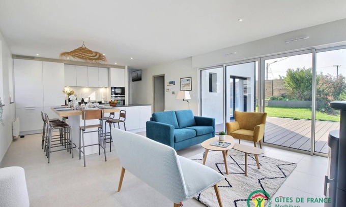 Auray House | Top-Rated Family Retreat at Ty Anel - AURAY Gîte