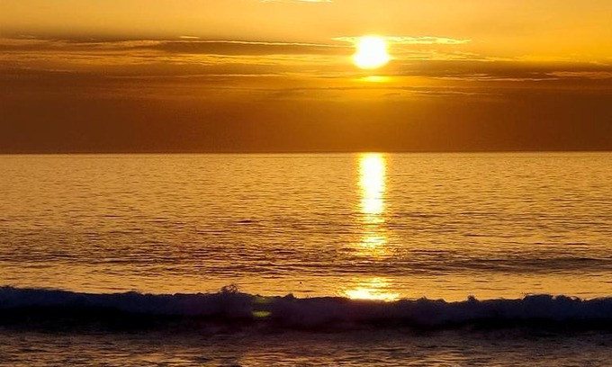 Tamrhakht House | Ocean View Retreat at Ty Braz - Guest Rated 10/10