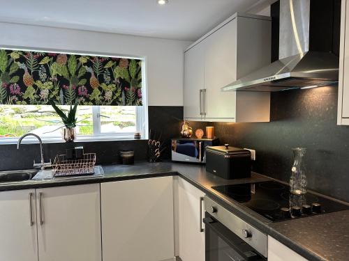 Cwmcarn House | Discover Ty Cwm - A Pet-Friendly Retreat in Cwmcarn Valley