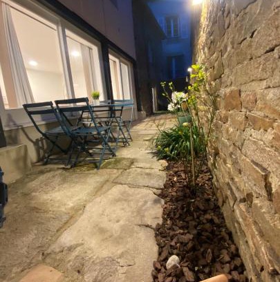 Vannes Apartment | Charming Ty Guenhaël Cottage Near Vannes Port - 4 Stars