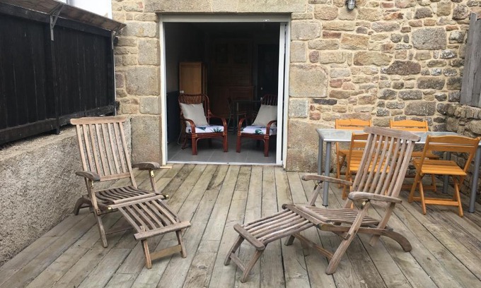 Carnac House | Exceptional Stay at Ty-Kazeg with Child-Friendly Amenities