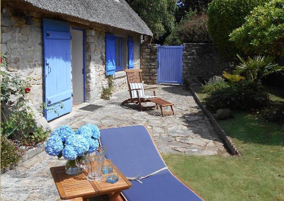 Benodet House | Family-Friendly Retreat at Ty Papy - Rated 10/10 by Guests