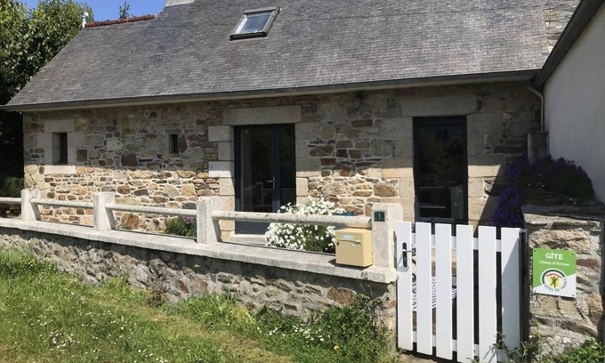 Plouguiel House | Inviting Oceanfront Escape at Ty Rozenn Gwenn, Plouguiel