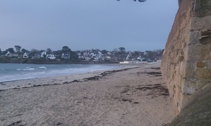 Plougonvelin House | Idyllic Ty Tad: Family-Friendly Home Steps from the Beach