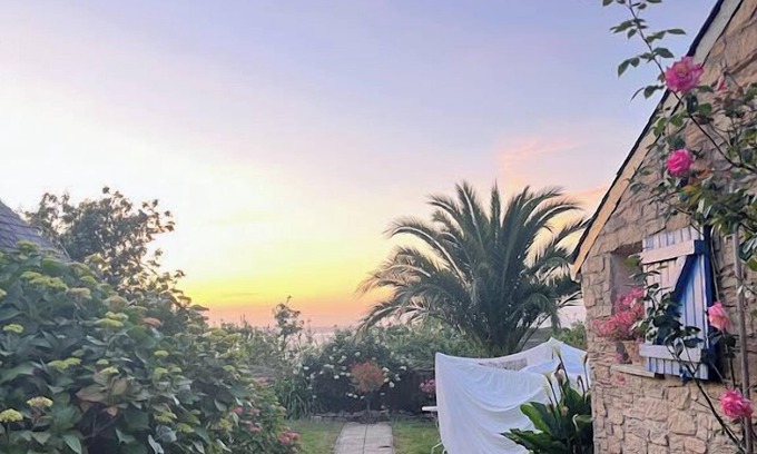 Lanveoc House | Explore Ty Zazou: Family-Friendly Oceanfront Getaway
