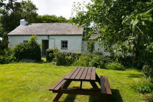 Bodorgan House | Pet-Friendly Haven: Tyn Llan - Rated 10/10 by Guests