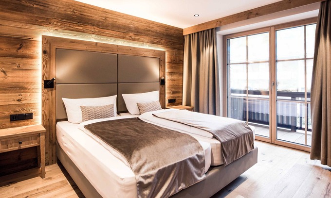 Holzgau Apartment | Top-Rated Pepi's Suites Lechtal Apartments with Family Amenities