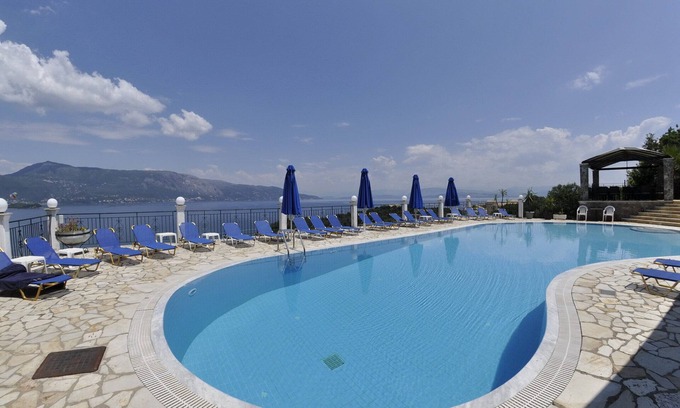 Kommeno Apartment | Discover Kommeno Bella Vista Apartments with Breakfast