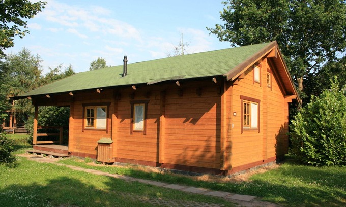 Hechthausen Apartment | Pet-Friendly Type D7 Log Cabin with Ocean View - 10/10 Rated