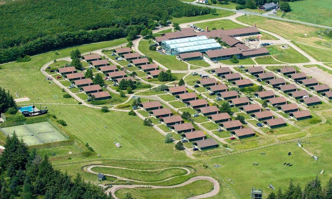 Hanstholm Apartment | Cozy Holiday Room in Scenic Hanstholm Park
