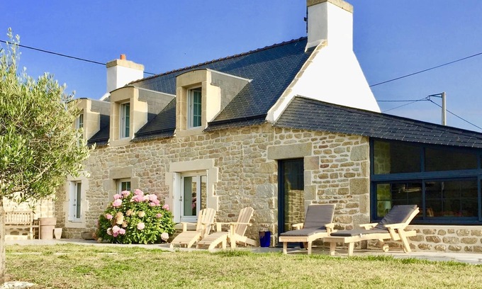 Penmarch House | Renovated Brittany Fisherman House Near the Beach with Spa