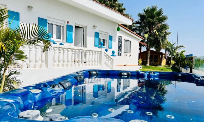 Taucho Apartment | Idyllic Finca El Conejo Adeje with Spa & Hot Tub