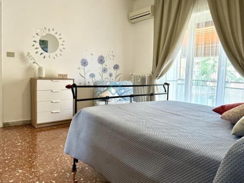 Pigneto Apartment | Cozy Grandma's Roman Apartment - Child-Friendly Retreat