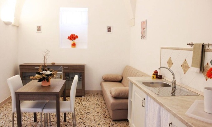 Martina Franca Apartment | Explore the Historical Center with Pool & Breakfast Included