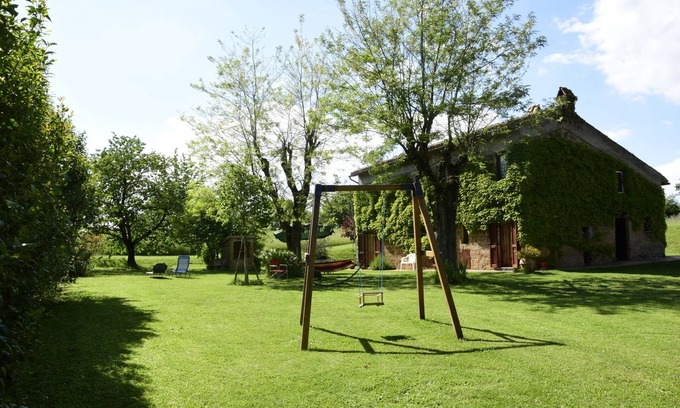 Lubriano Cottage | Idyllic Countryside Retreat Between Orvieto and Lake Bolsena
