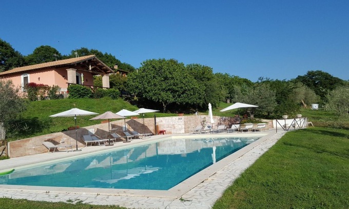 Bolsena Villa | Charming Italian Country Villa with Pool & Free WiFi