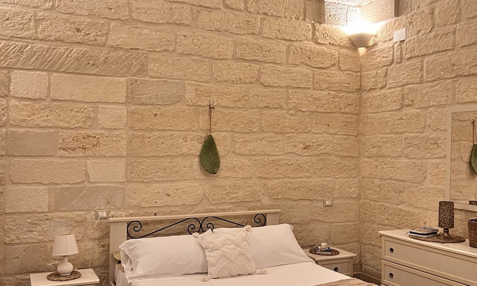Borgagne House | Romantic Suite in Typical Salento - Pet and Child Friendly