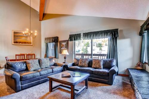 Four O'Clock Apartment | Tyra I B3D: Family-Friendly Retreat with Private Pool & Hot Tub