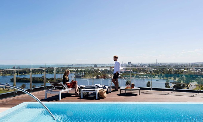 Melbourne Apartment | Discover Tyrian Serviced Apartments at Albert Park Lake