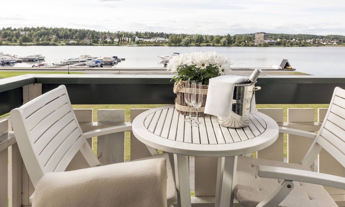 Vikersund Hotel | Family-Friendly Getaway at Tyrifjord Hotell - 4 Star Stay