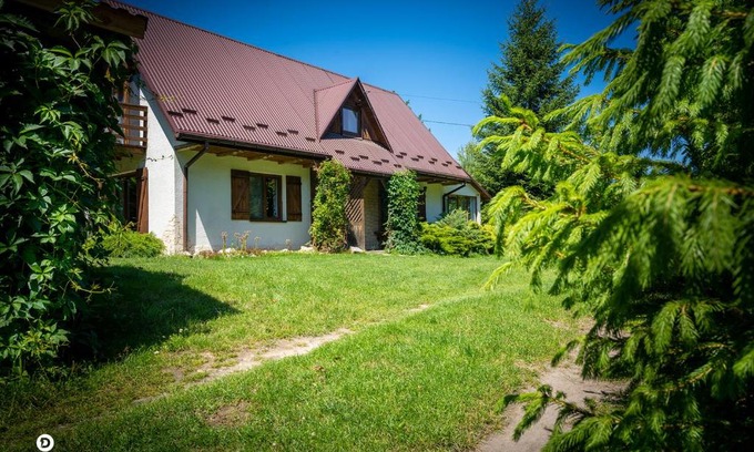 Adamow House | Guest Rated 10/10 at U Anuli: Pet-Friendly Retreat