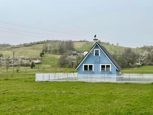 Nowy Zmigrod House | Cozy U Ewy pod Brzozami: Pet-Friendly Oceanfront Retreat