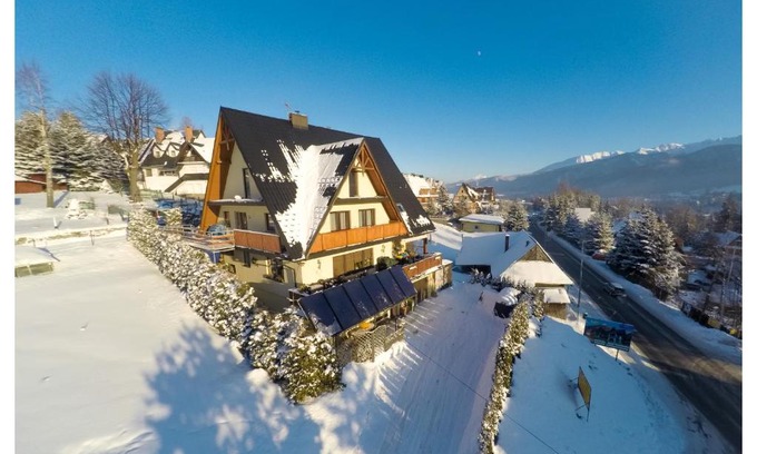 Koscielisko Apartment | Discover U Motocyklisty: Top-Rated Stay with Hot Tub & Pets