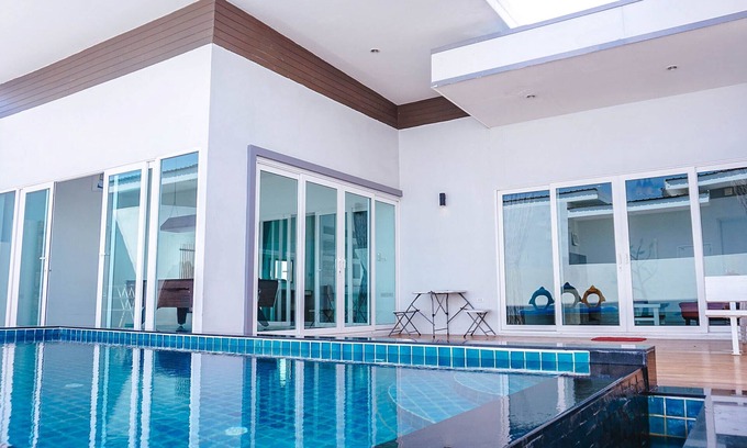 Hin Lek Fai Villa | Relax at U Pool Villa Hua Hin with Private Pool Access