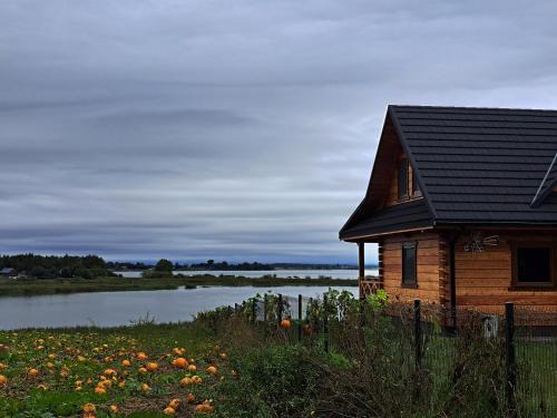 gmina Sułow House | Cozy Stay at U Szwagra with Oceanfront Views