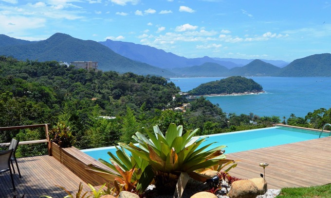 Praia do Frade House | Experience Ubatuba Closed Condominium Pulse Beach Bliss