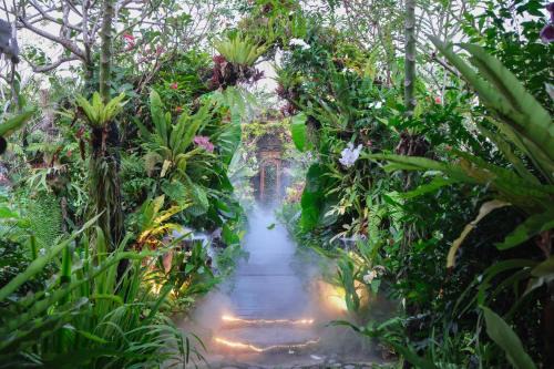Mas Resort | Relax at Ubud Art Resort: A 4-Star Retreat with Spa & Pool