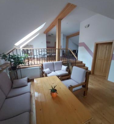Skutec House | Relaxing Stay at Ubytování pod rozhlednou with Kitchen Access