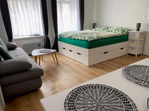 Kasperske Hory Apartment | Central Accommodation in Kašperské Hory with Family Appeal