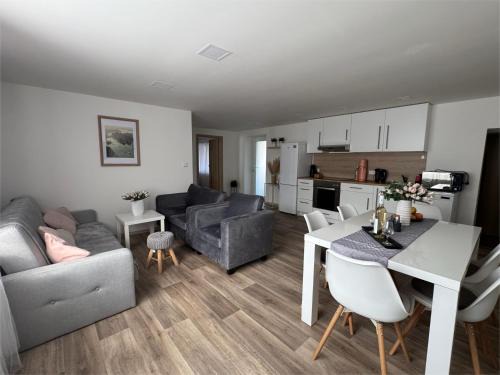 Podivin House | Discover Cozy Accommodation at Ubytování v soukromí u Růženky