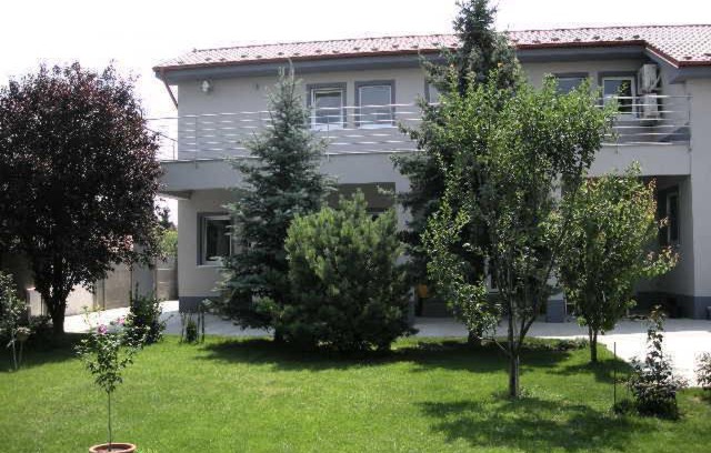 Galanta House | Exceptional Stay at Ubytovanie House with Breakfast Included