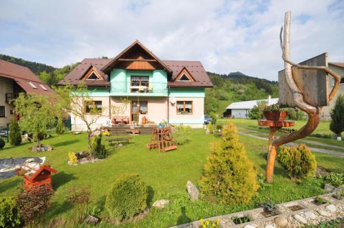 Lechnica House | Discover Ubytovanie Sokolica: Family-Friendly Retreat