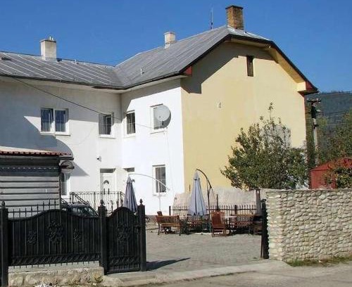 Zilina House | Pet-Friendly Getaway at Ubytovanie v súkromí Mária Bullová