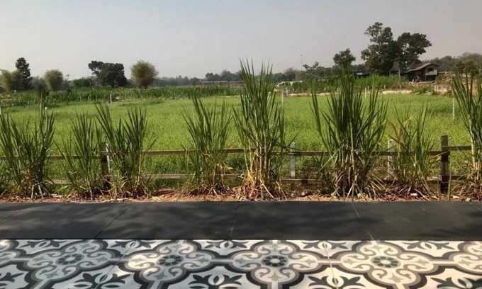 Sakhrai Bed & Breakfast | Udon Farm Fun Homestay: Family-Friendly with Pool Access