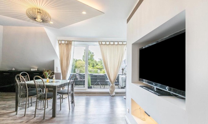 Heide Apartment | Discover Uhse Wohlfühloase: Pet and Child Friendly Retreat