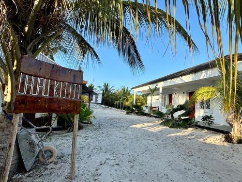 Manyoni Cabin | Uhuru Kijiji