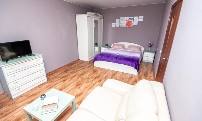 Tsentralnyy okrug Apartment | Charming Voyazh Premier Apartment in City Center - 10/10!