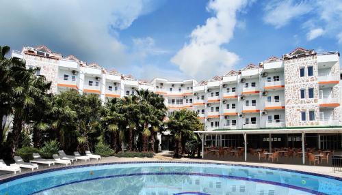 Kiris Hotel | Discover UK Hotel Kiriş: Oceanfront Bliss and Spa Retreat