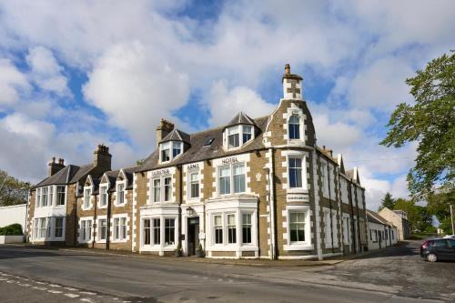 Spittal Hotel | Discover Ulbster Arms Hotel: Pet-Friendly Retreat Near Thurso
