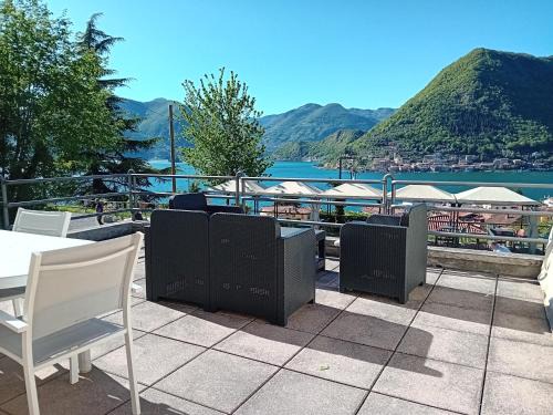 Sulzano Apartment | Cozy Apartments in Italy with Oceanfront Views & Breakfast