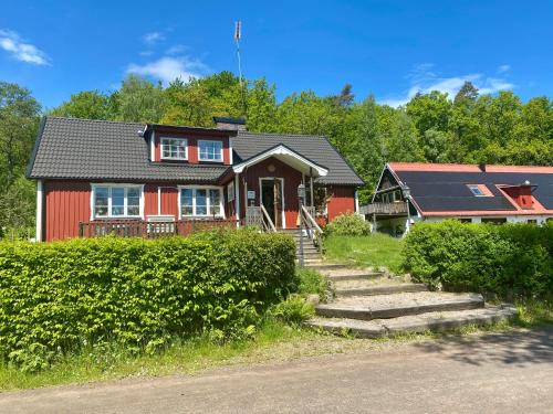 Hoor Municipality Cabin | Ullstorps Stugor: Oceanfront Oasis with Private Beach
