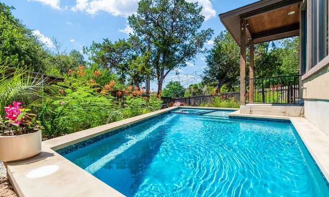 South River City House | Spacious Retreat with Pool, Hot Tub & Lake View for 16