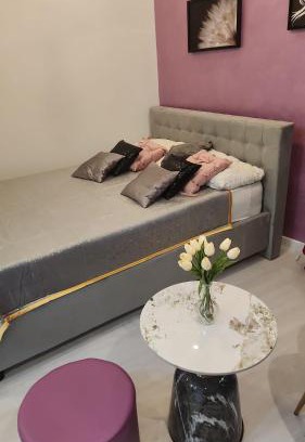 Bucharest City-Centre Apartment | Pet-Friendly Central White & Lila Studio - Guest Rated 9.8