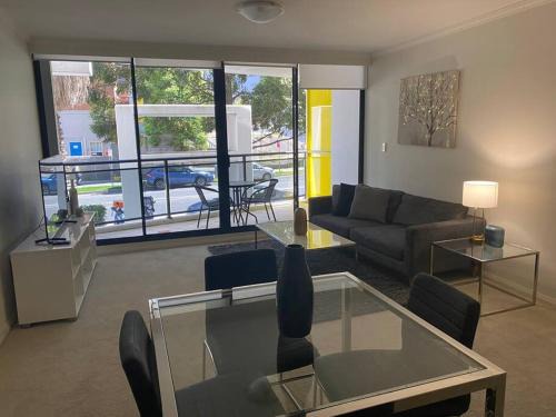 St. Leonards Apartment | Convenient St Leonards Apartment with Private Pool Access