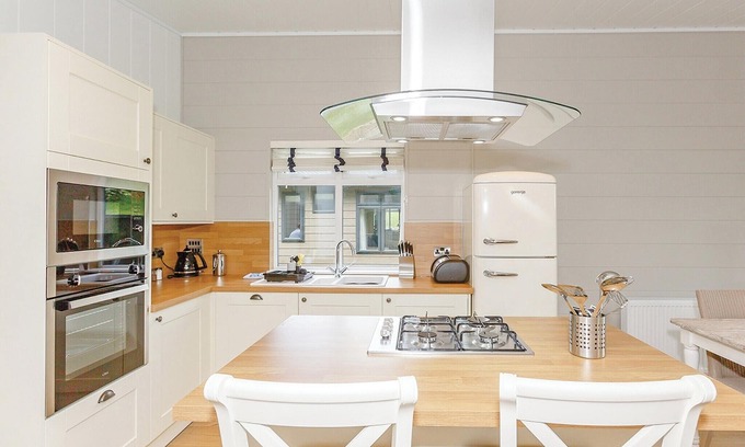 Aysgarth Ski Chalet | Secluded Lodge with Hot Tub and Spa Amenities Await You