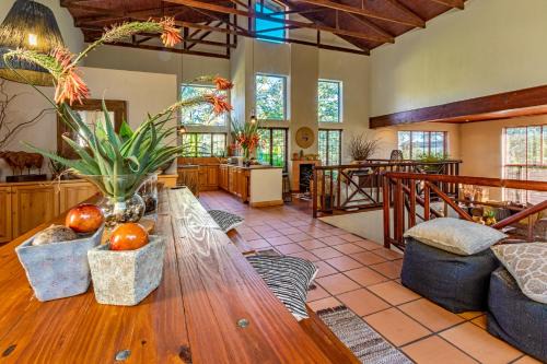 Hazyview Cabin | Experience Ulwazi Rock Lodge: Guest Rated 9/10 with Pool